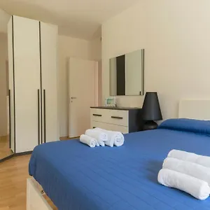 Ingresso Indipendente 5 Minuti Dal Centro - Self Check-in - Free Parking - Wi-fi Appartamento